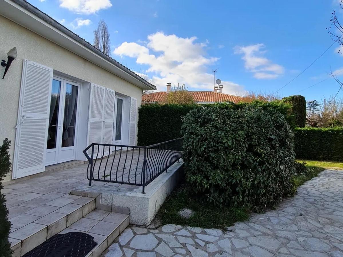 Bed and Breakfast Les Cedres Bleus Saint-Medard-de-Mussidan Экстерьер фото