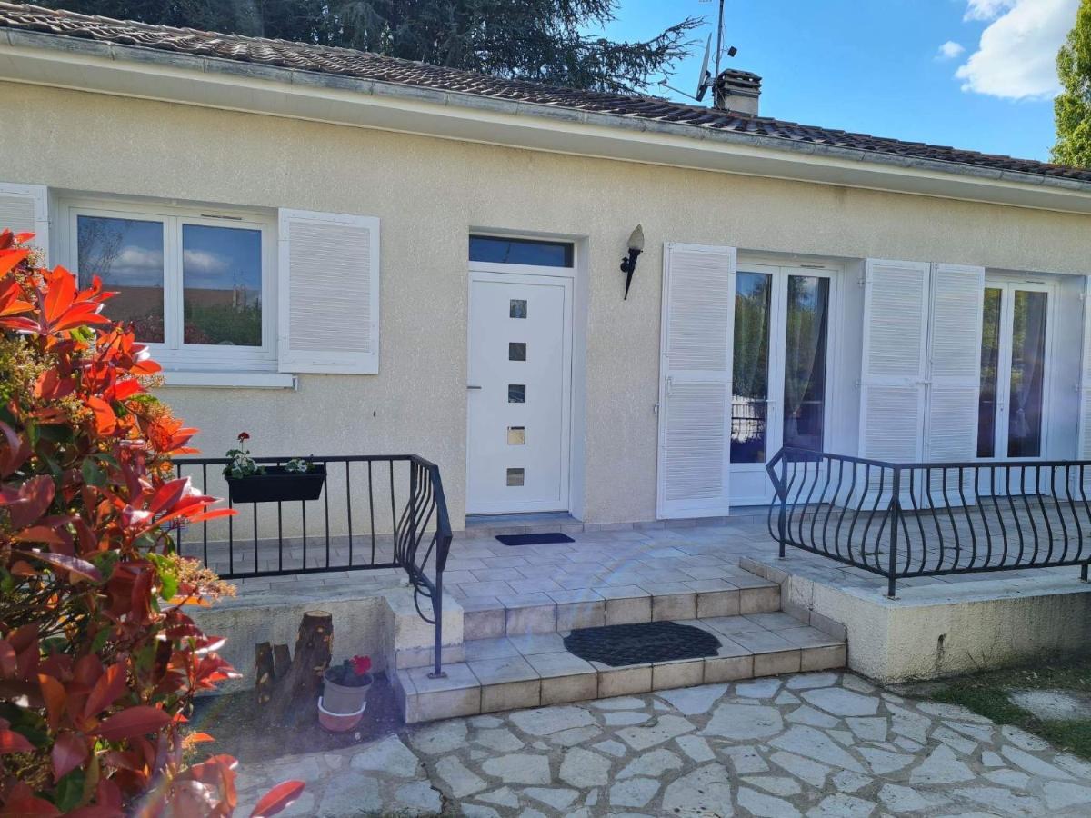 Bed and Breakfast Les Cedres Bleus Saint-Medard-de-Mussidan Экстерьер фото